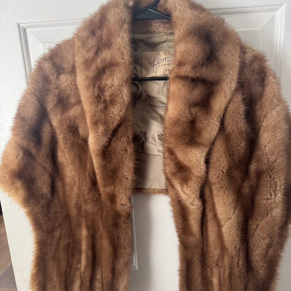 Vintage Femina Furs NYC Mink Stole – Classic Luxury